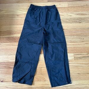 Cabela’s Children’s 100% Nylon Pull On Pants Sz S Black
